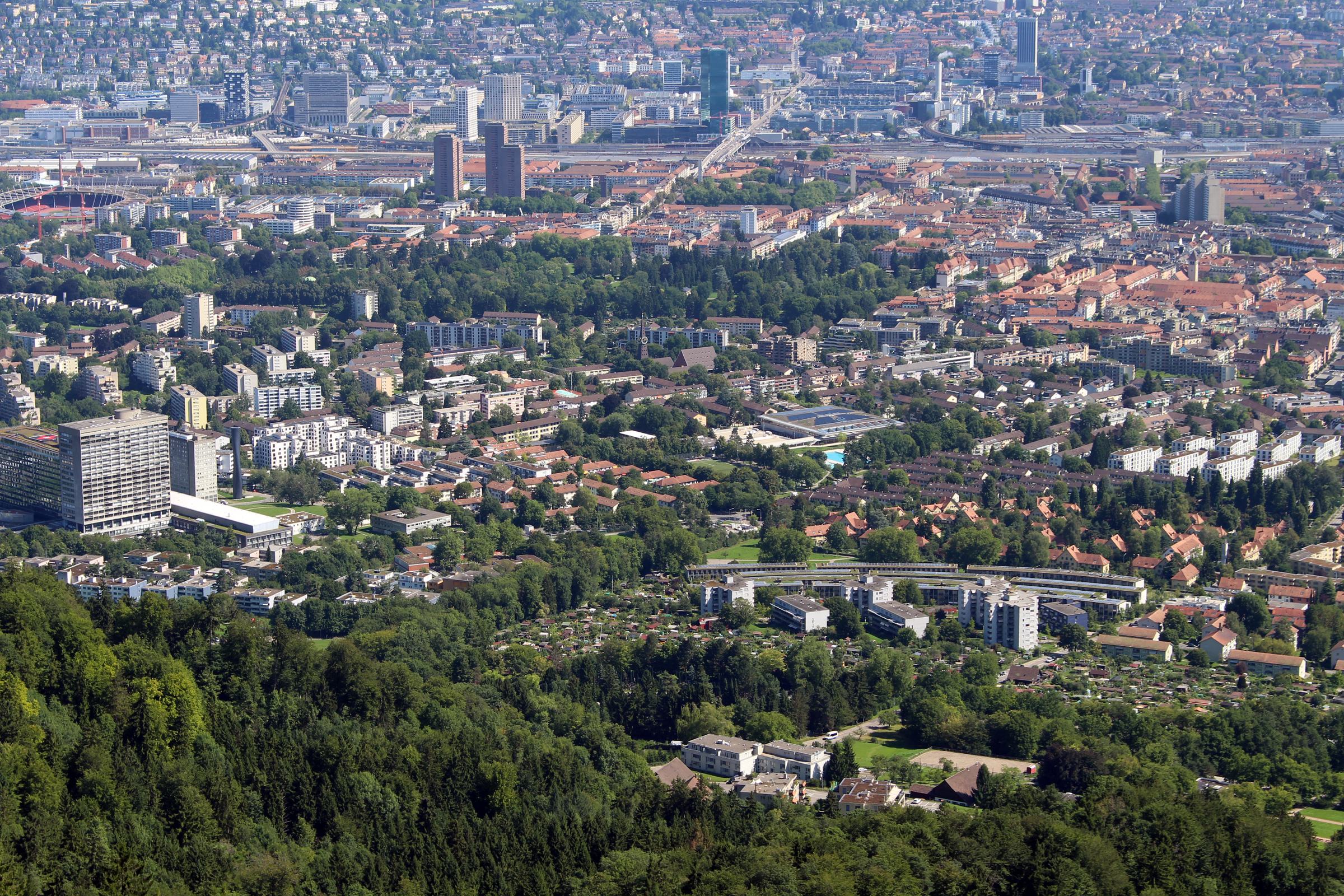 Zürich vom Uetliberg aus gesehen